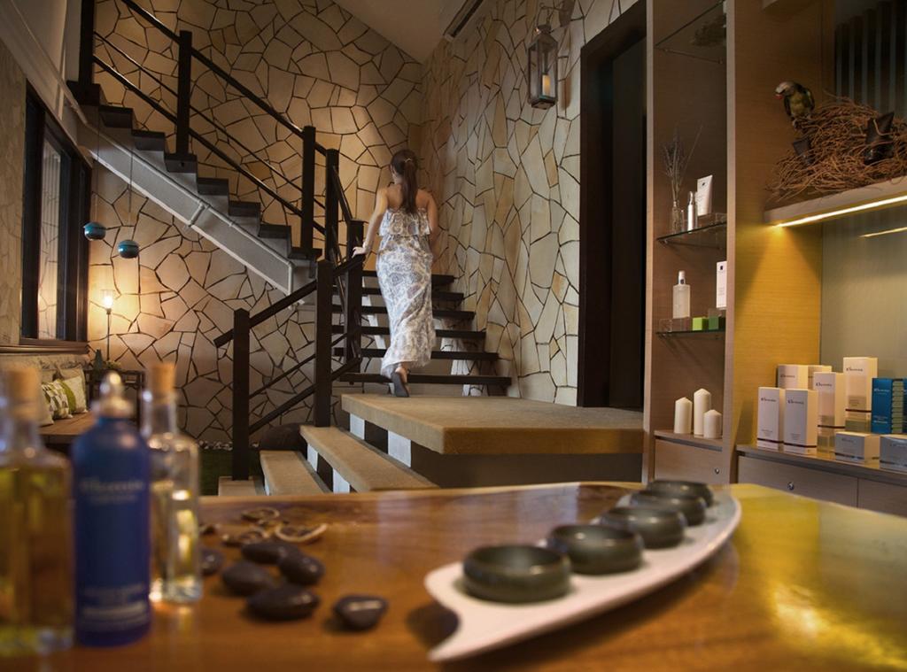 Parkroyal Serviced Suites Singapura Exterior foto