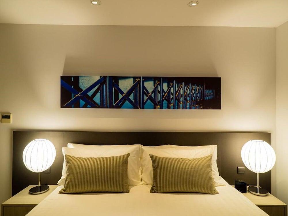 Parkroyal Serviced Suites Singapura Exterior foto