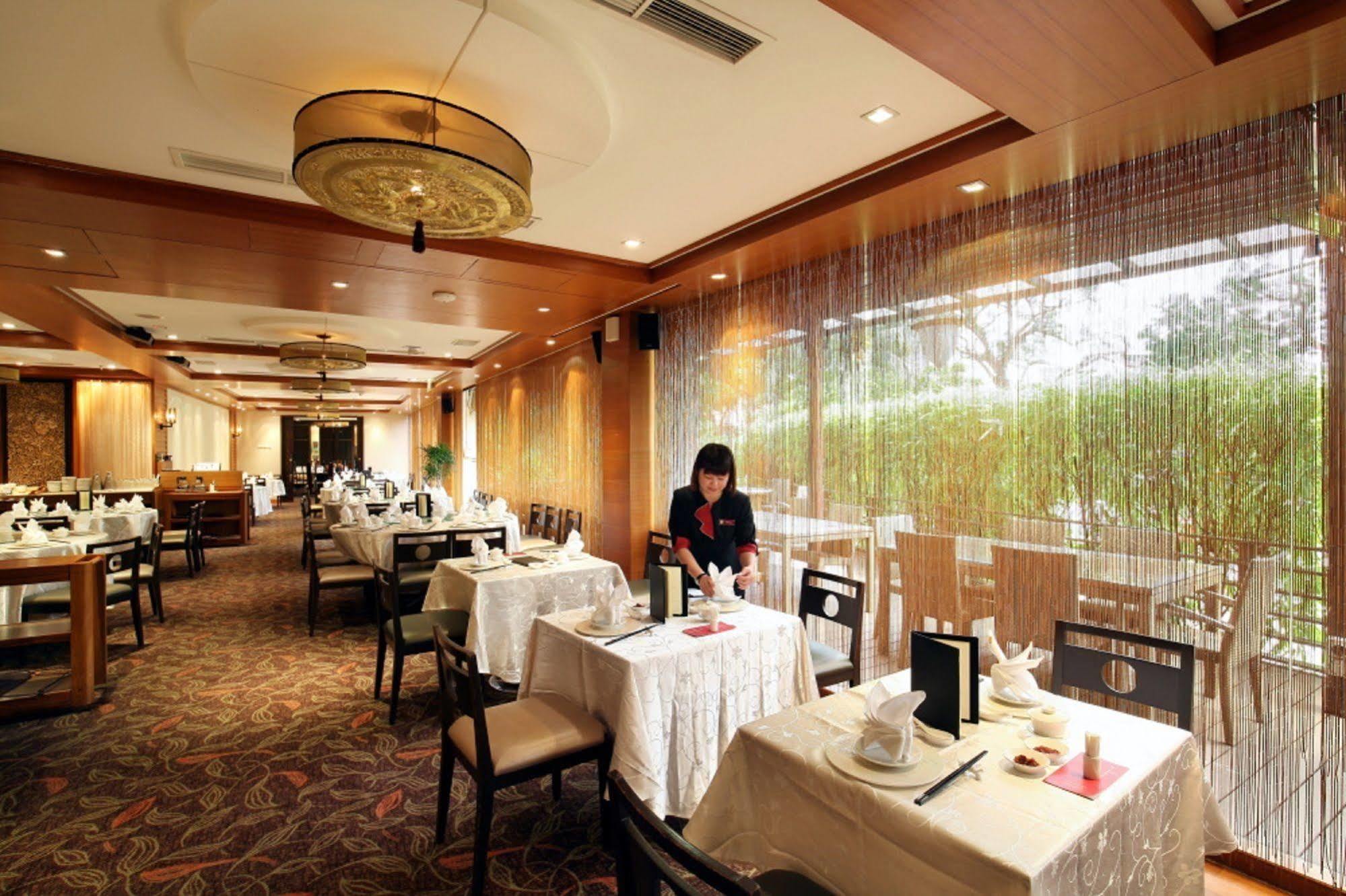 Parkroyal Serviced Suites Singapura Exterior foto